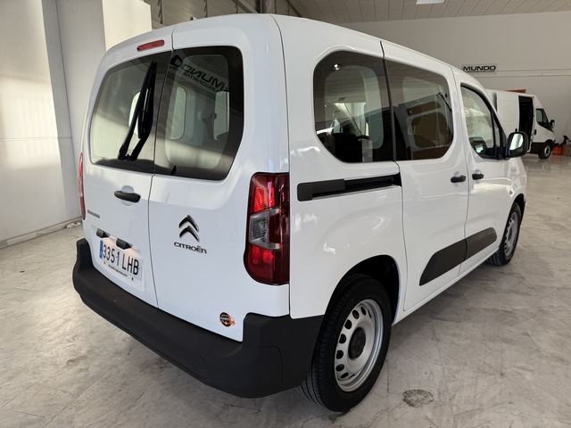 Citroën Berlingo BlueHDi 100 CV Talla M (2020) trasera