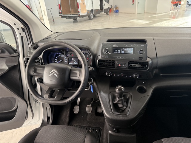 Citroën Berlingo BlueHDi 100 CV Talla M (2020) volantes