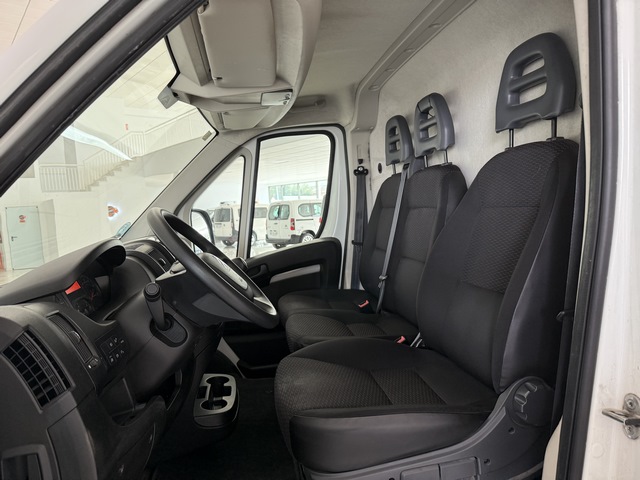 Citroën Jumper 35 L4H3 Heavy HDi 150 interior asientos
