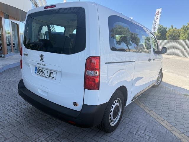 Peugeot Expert 1.5 BlueHDi 120 CV 9 Plazas trasera