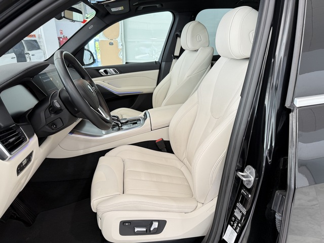 Vehiculo Seminuevo BMW X5 XDrive 25 asientos