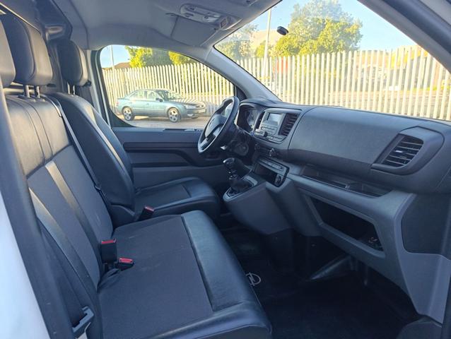 Furgoneta Peugeot Rifter Standard BlueHDi asientos interior
