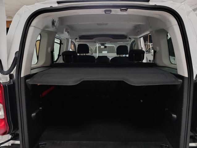 Furgoneta Peugeot Rifter Standard BlueHDi seminueva zona de carga