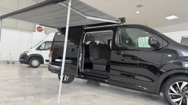 Citroen SpaceTourer XL 9 PLAZAS 2.0 HDI150CV  zona de descanso