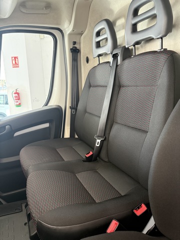 OPEL MOVANO L2H2 aseinteos delanteros