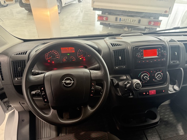 OPEL MOVANO L2H2 volante