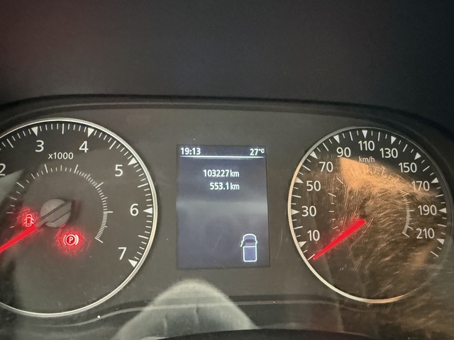 Cuadro de mandos de la furgoneta de segunda mano Nissan Interstar Caja Paquetera