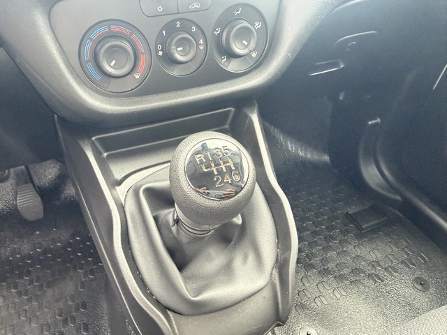 Fiat Doblo Van cambio de marcha del furgon