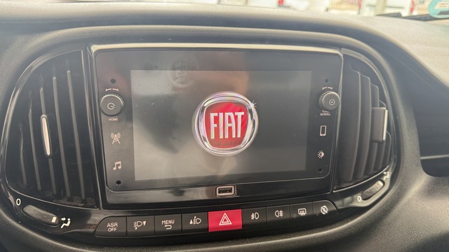Fiat Doblo Van panel de mando de la furgoneta de segunda mano