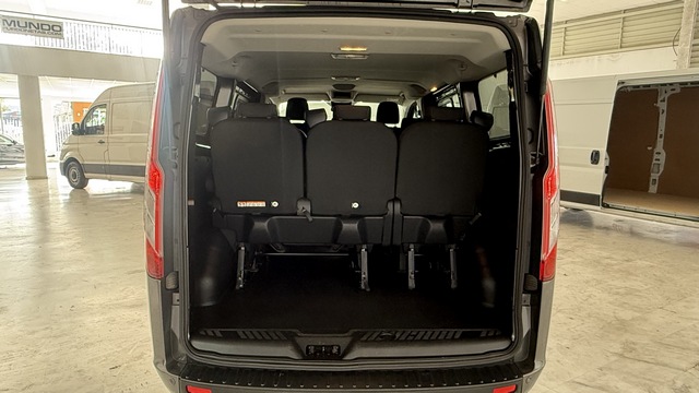 Ford Transit Custom 8 Plazas Hibrida interior furgon