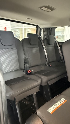Ford Transit Custom 8 Plazas Hibrida parte interior