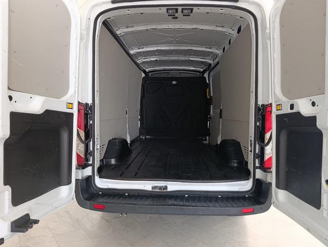 Ford Transit Van 350 L3H2 interior de la furgoneta reformado