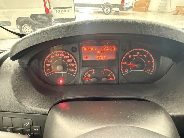 Peugeot Boxer · 3.5 L3 H2 BHDI 103kW (140CV) cuadro de mando de la furgoneta